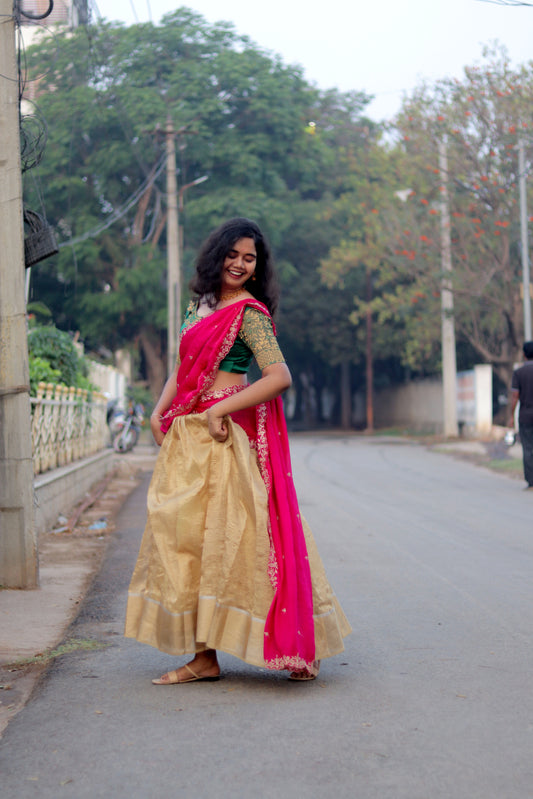 Radiant Gold and Pink Half Saree A Perfect Balance of Tradition and Modern Grace ✨