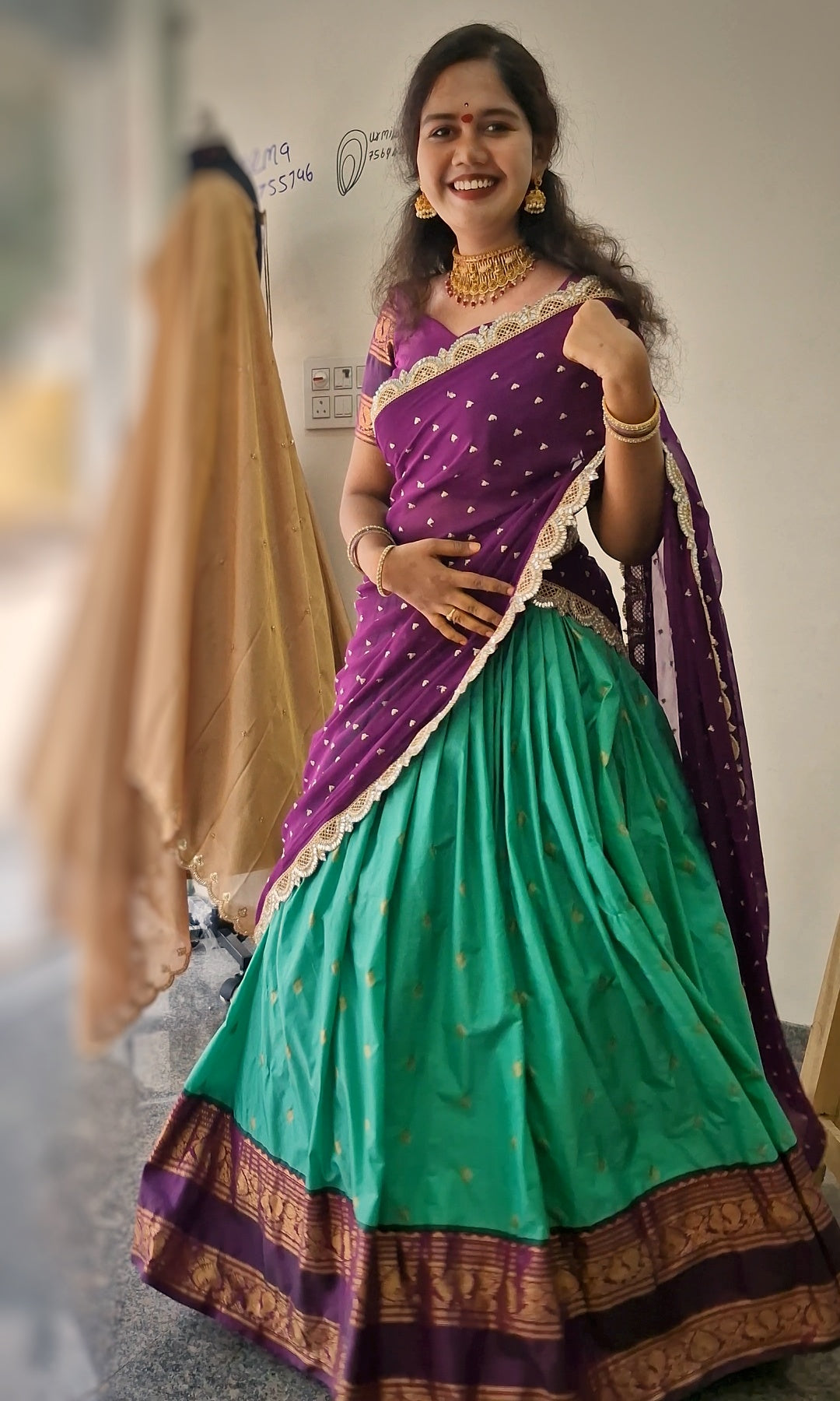 Gadwall Pattu Sea Green Skirt with Magenta Blouse & Dupatta – Traditional Silk Ensemble